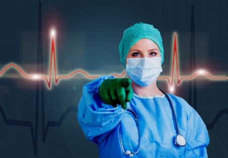 Nu crezi în Covid ? Atunci hai cu noi în terapie intensivă fără mască și respiră adânc!